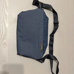 Bellroy Sling